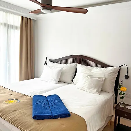 Sunsuites Carolina Apartment *